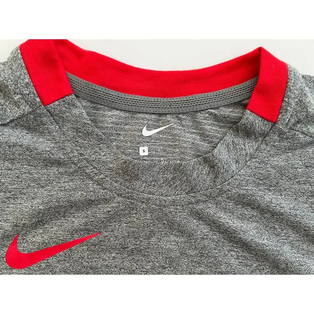 Nike Men's Gray/Red Team Player Short Sleeve CI4545-034 Size S NWT